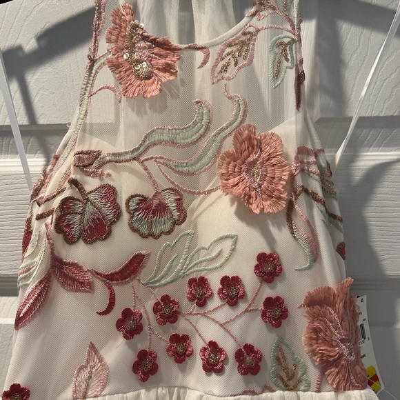 Sequin Hearts White and Pink Backless Formal Dress - Picture 8 of 10